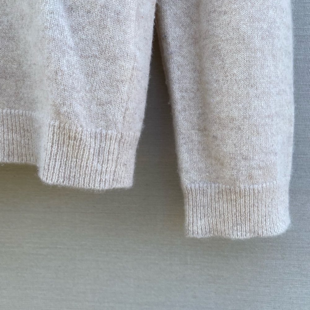 Philosophy 100% Cashmere Crew Neck Sweater - Picture 3 of 6